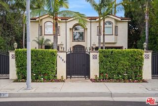13164 Magnolia Boulevard, Sherman Oaks, CA 91423