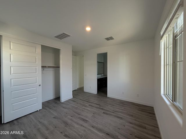 1150 E ARMSTRONG Way, Chandler, AZ 85286
