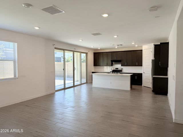1150 E ARMSTRONG Way, Chandler, AZ 85286