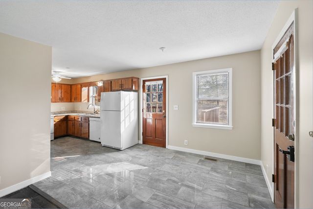 629 W Broadacre Road NW, Dalton, GA 30721