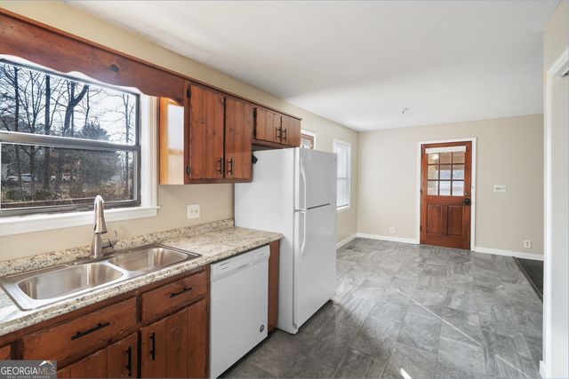 629 W Broadacre Road NW, Dalton, GA 30721