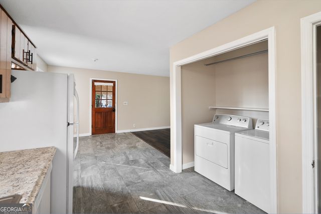 629 W Broadacre Road NW, Dalton, GA 30721