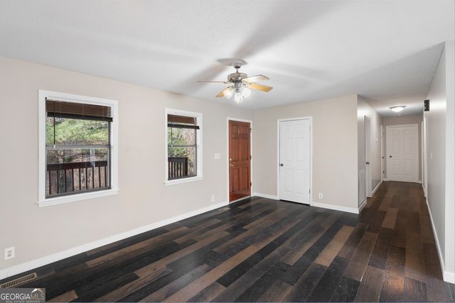 629 W Broadacre Road NW, Dalton, GA 30721