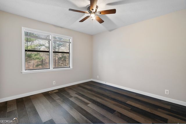 629 W Broadacre Road NW, Dalton, GA 30721