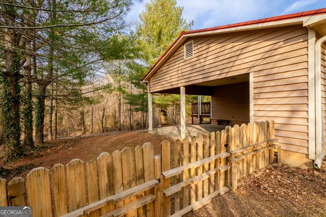 629 W Broadacre Road NW, Dalton, GA 30721