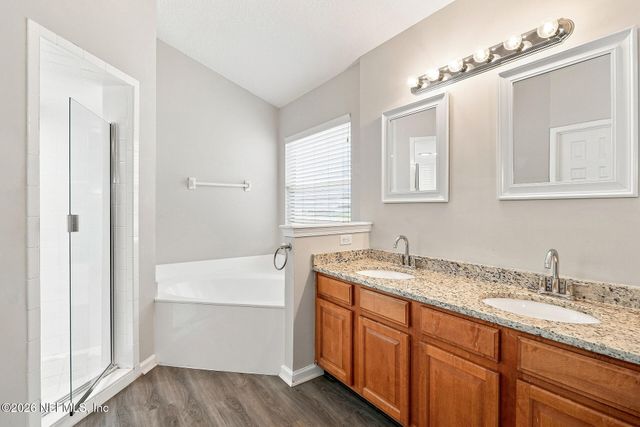 2995 SOUTHBANK Circle, Green Cove Springs, FL 32043