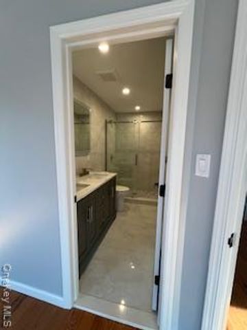 403 S Bayview Avenue, Freeport, NY 11520