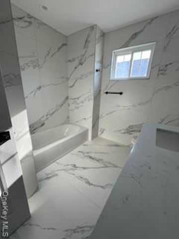 403 S Bayview Avenue, Freeport, NY 11520