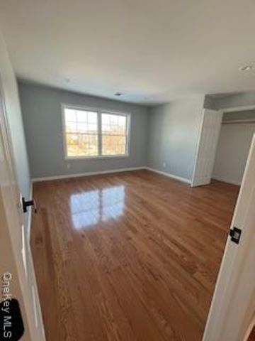 403 S Bayview Avenue, Freeport, NY 11520