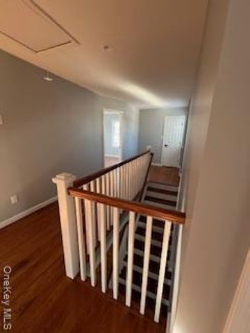 403 S Bayview Avenue, Freeport, NY 11520