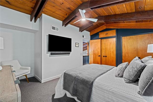 7415 ROSEWOOD Circle, Prairie Village, KS 66208