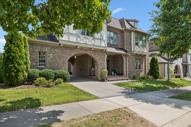 820 Fontwell Ln, Franklin, TN 37064