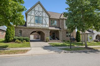 820 Fontwell Ln, Franklin, TN 37064