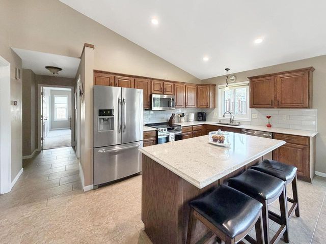 4717 S 15th STREET, Sheboygan, WI 53081