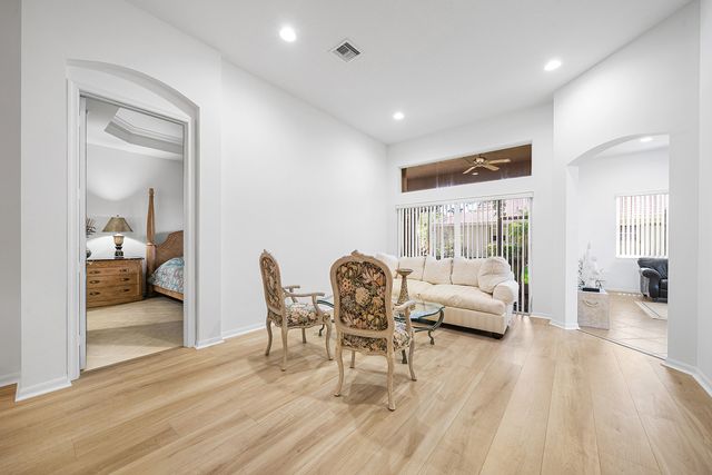 9740 Donato Way, Lake Worth, FL 33467