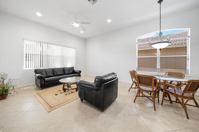 9740 Donato Way, Lake Worth, FL 33467