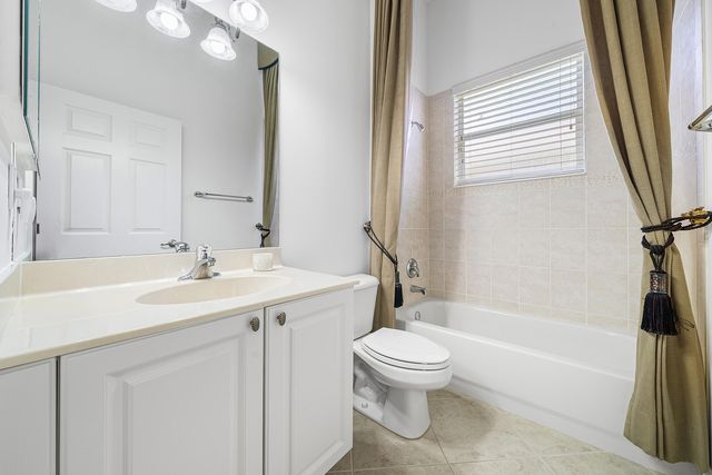 9740 Donato Way, Lake Worth, FL 33467