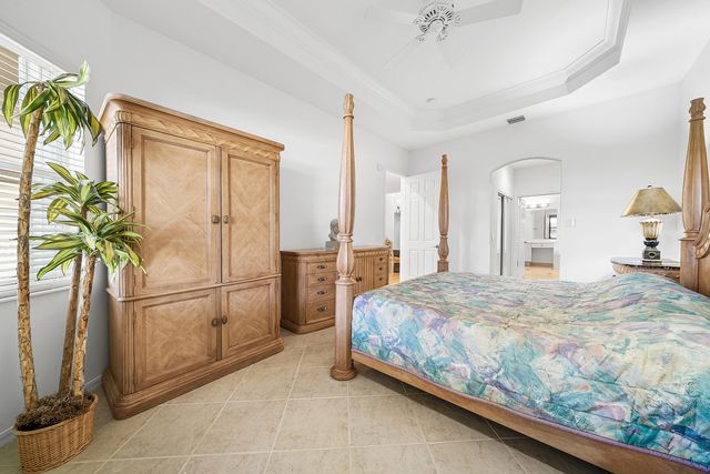 9740 Donato Way, Lake Worth, FL 33467