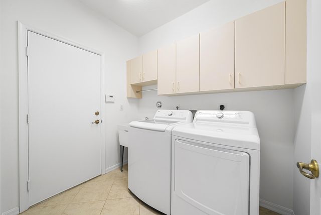 9740 Donato Way, Lake Worth, FL 33467