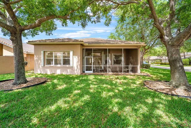 9740 Donato Way, Lake Worth, FL 33467