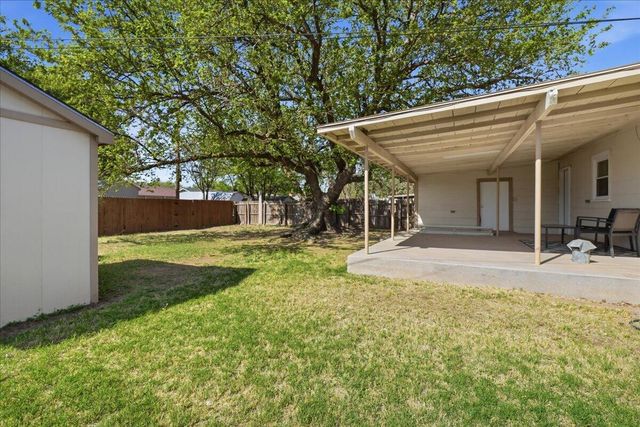 5209 41st Street, Lubbock, TX 79414