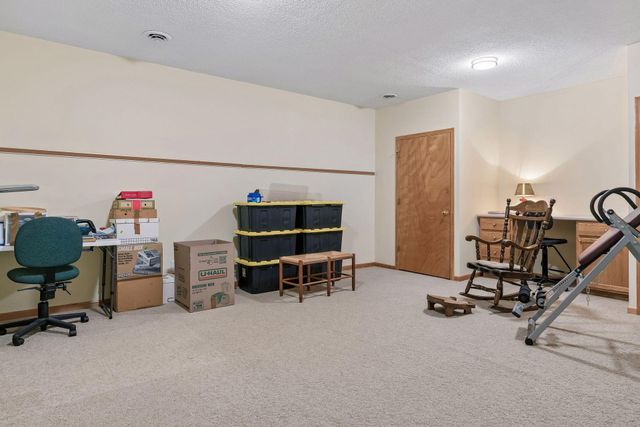 16847 Terrey Pine Drive, Eden Prairie, MN 55347