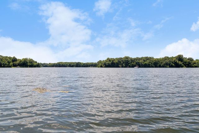 16847 Terrey Pine Drive, Eden Prairie, MN 55347