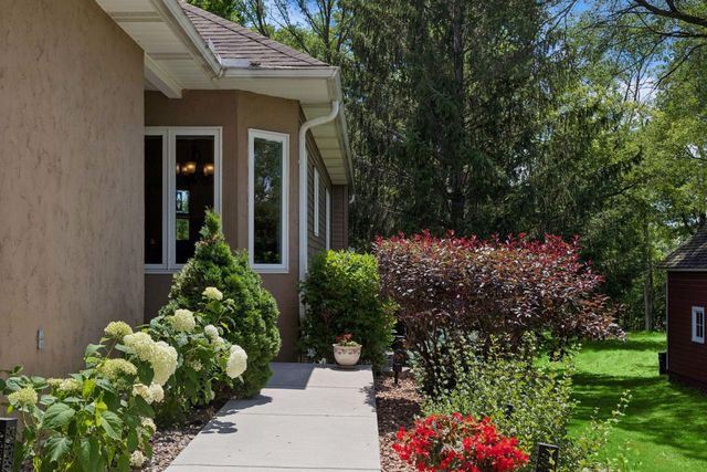 16847 Terrey Pine Drive, Eden Prairie, MN 55347