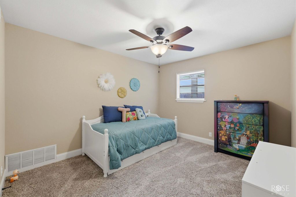 Image 15 of property listing at 2570 Sleepy Hollow Road, San Angelo, TX 76904
