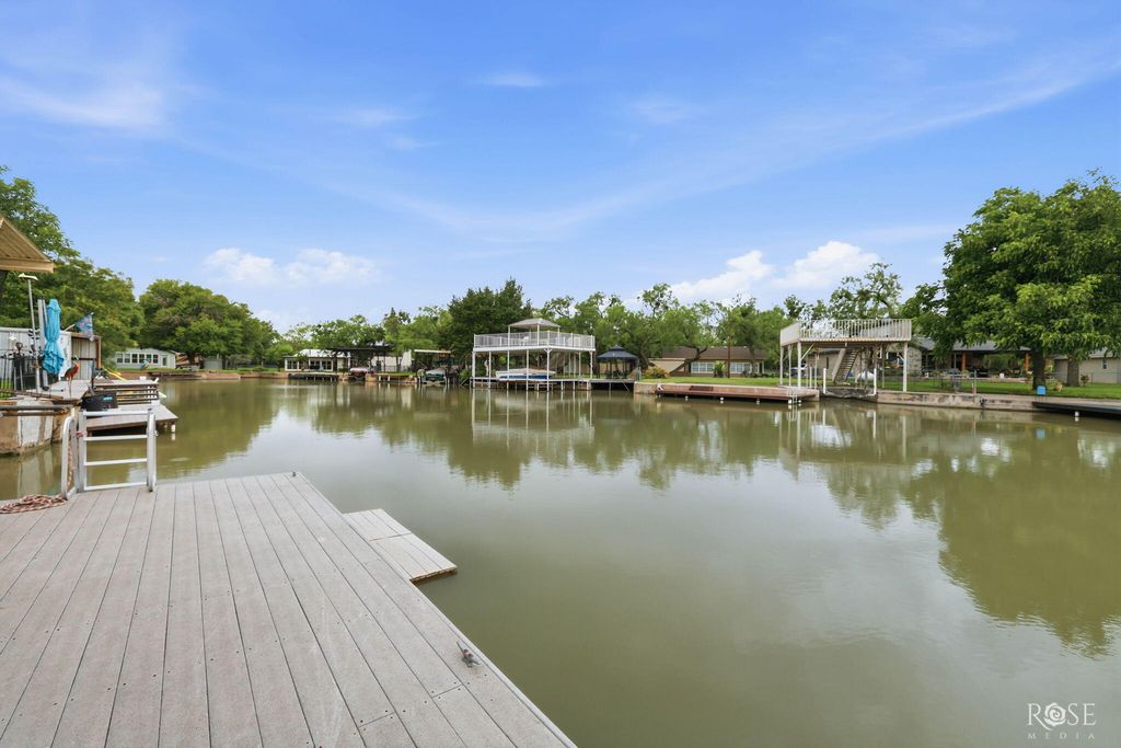 Image 42 of property listing at 2570 Sleepy Hollow Road, San Angelo, TX 76904