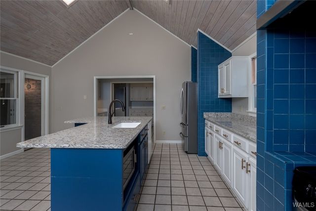 103 ARCADIA, Tuscaloosa, AL 35404