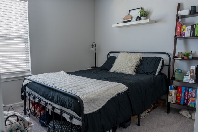 1355 Blazing Star Drive, Carlisle, IA 50047