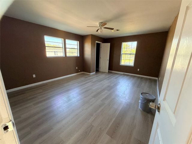 18614 Baughman Drive CR176, Pearland, TX 77584
