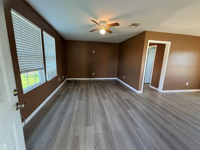 18614 Baughman Drive CR176, Pearland, TX 77584