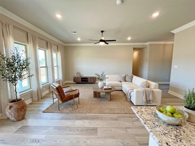 369 Hummingbird Lane, Princeton, LA 71067