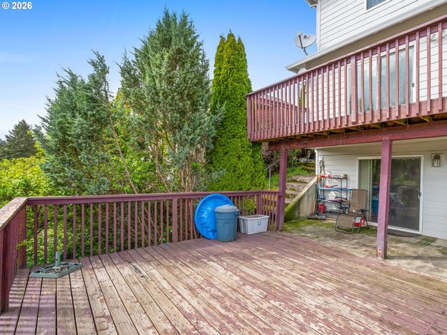 15348 Se HENDERSON Way, Portland, OR 97236
