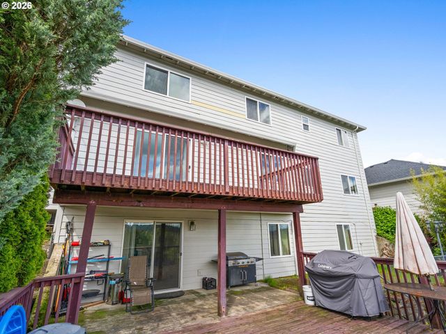 15348 Se HENDERSON Way, Portland, OR 97236