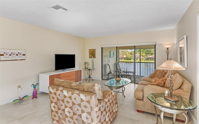 21827 Arriba Real L, Boca Raton, FL 33433