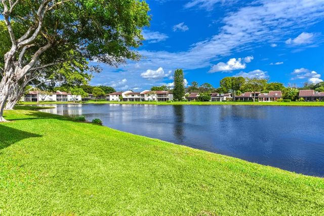 21827 Arriba Real L, Boca Raton, FL 33433