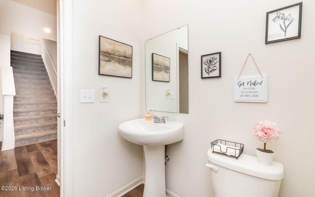 3607 Chaparral Ct, Louisville, KY 40229