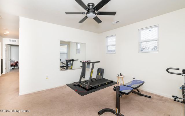 3607 Chaparral Ct, Louisville, KY 40229