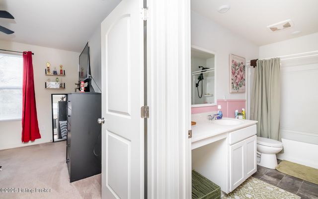 3607 Chaparral Ct, Louisville, KY 40229