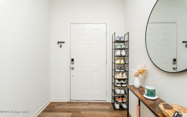 3607 Chaparral Ct, Louisville, KY 40229