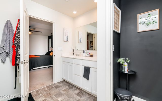 3607 Chaparral Ct, Louisville, KY 40229