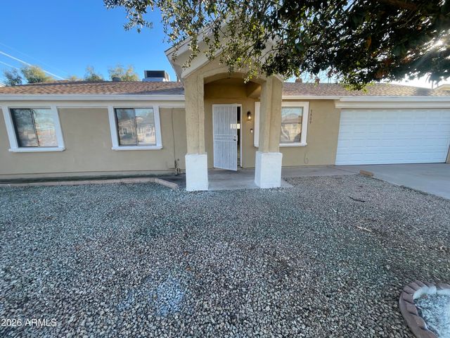 5909 W CORONADO Road, Phoenix, AZ 85035