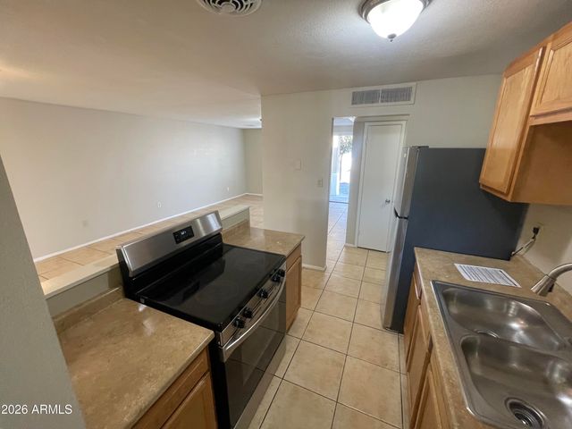 5909 W CORONADO Road, Phoenix, AZ 85035