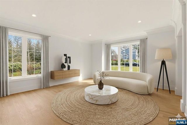 26 Huff Terrace, Montvale, NJ 07645