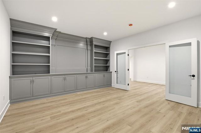 26 Huff Terrace, Montvale, NJ 07645