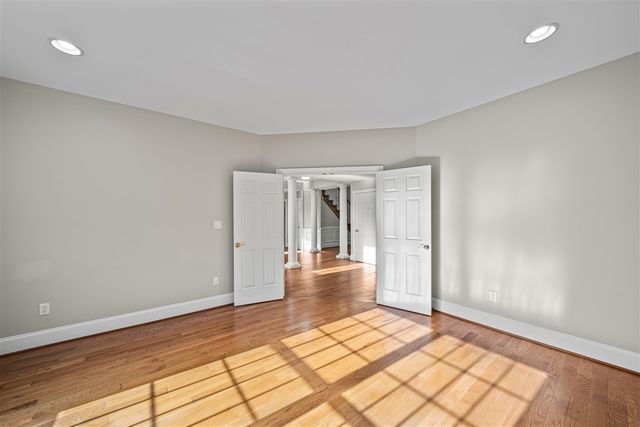 2086 Autumn Hill Drive, Ann Arbor, MI 48103