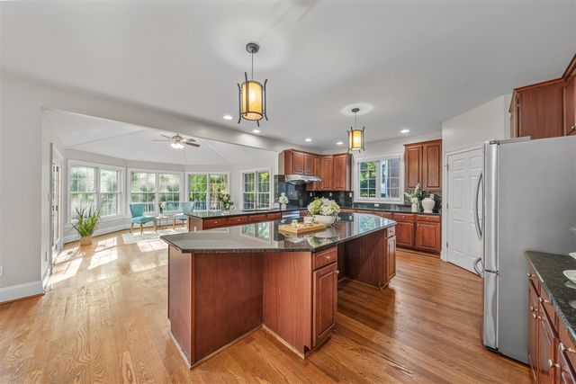 2086 Autumn Hill Drive, Ann Arbor, MI 48103